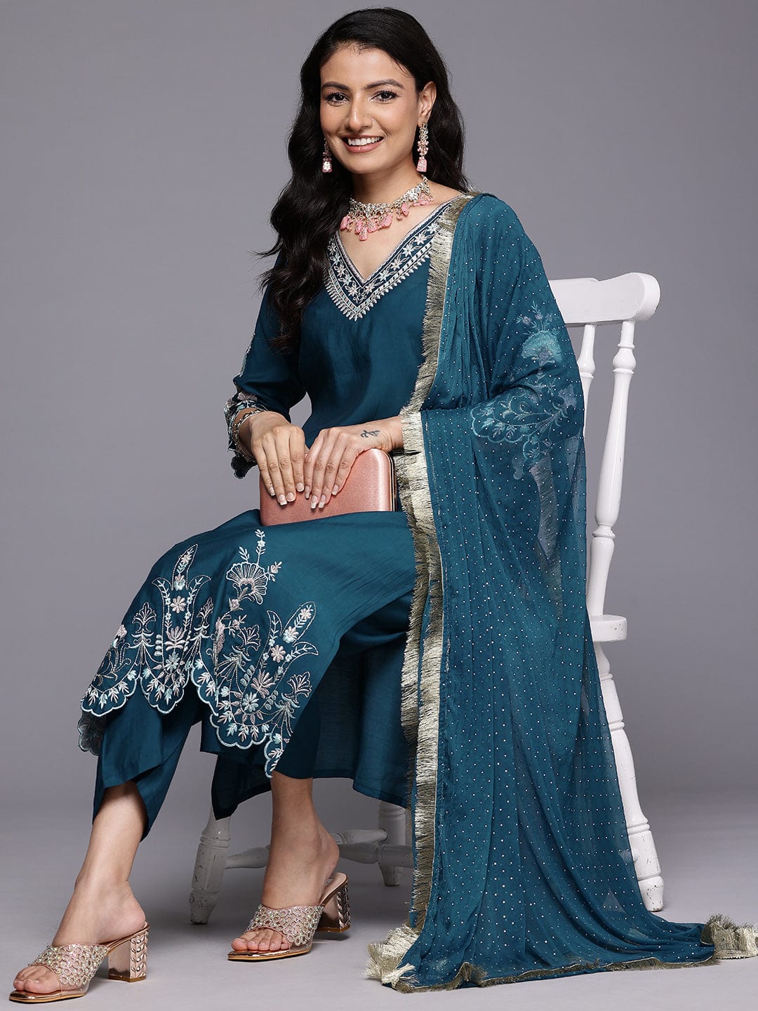 Varanga Women Navy Blue Thread And Zari Embriodered , Scalloped Hem Sleeve , Straight Kurta Set With Dupatta
