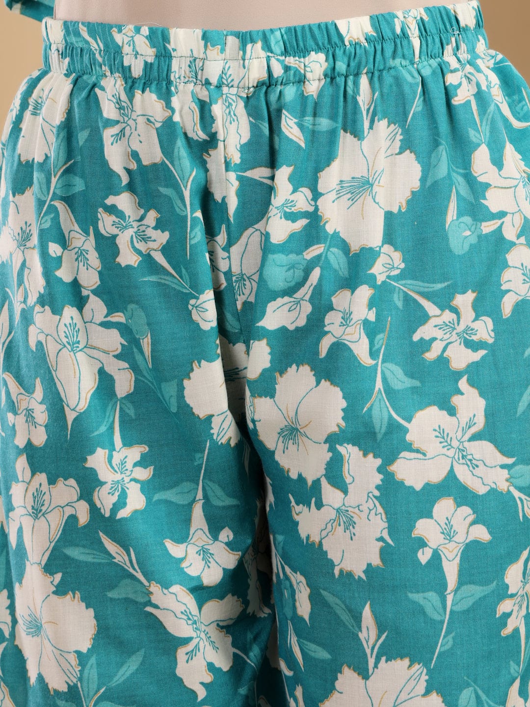 Varanga Women Floral Printed V Neck Kurta With Trouser & Dupatta
