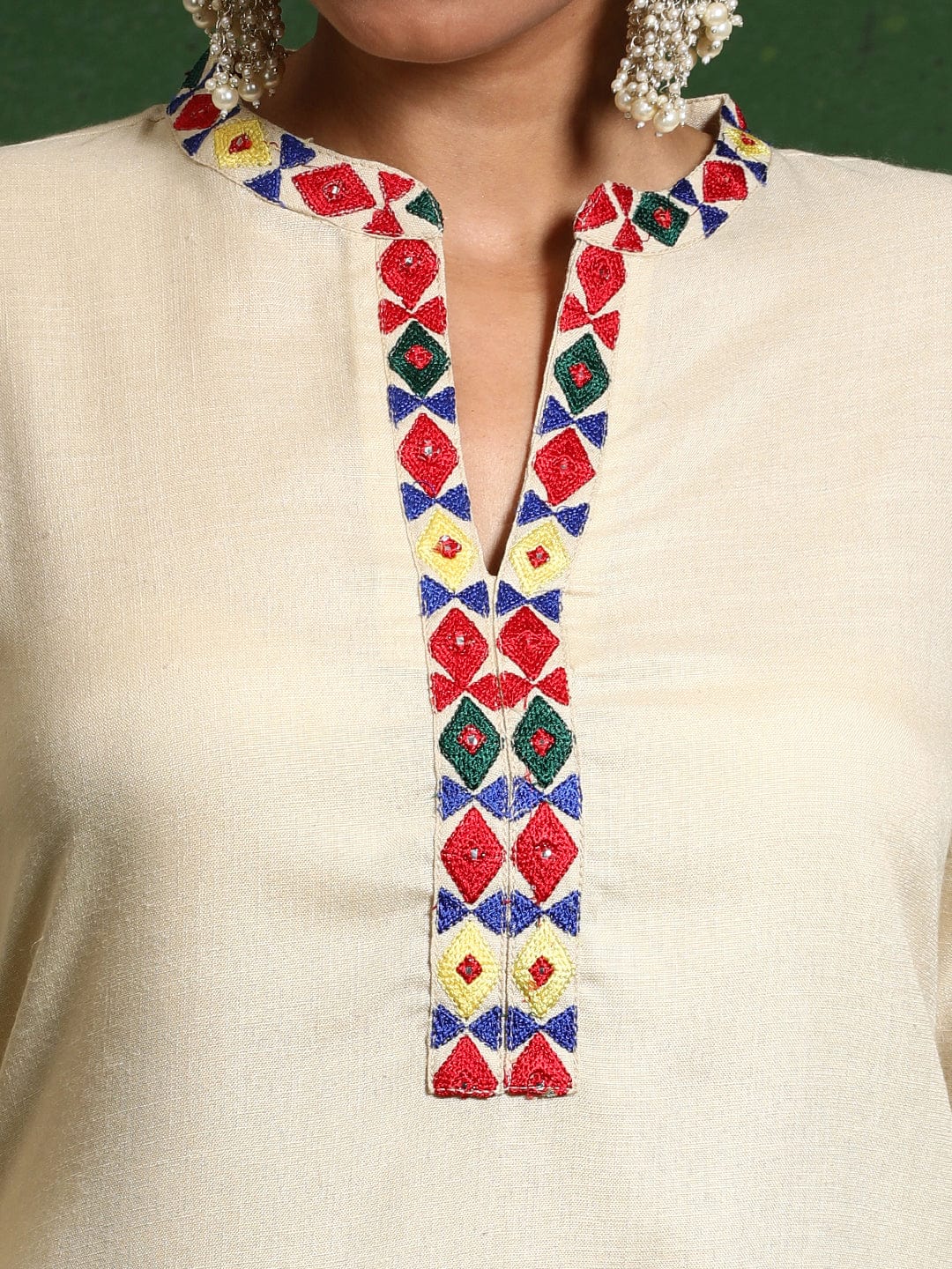 Varanga Women Mandarin collar Kurta with Trouser and Printed Dupatta