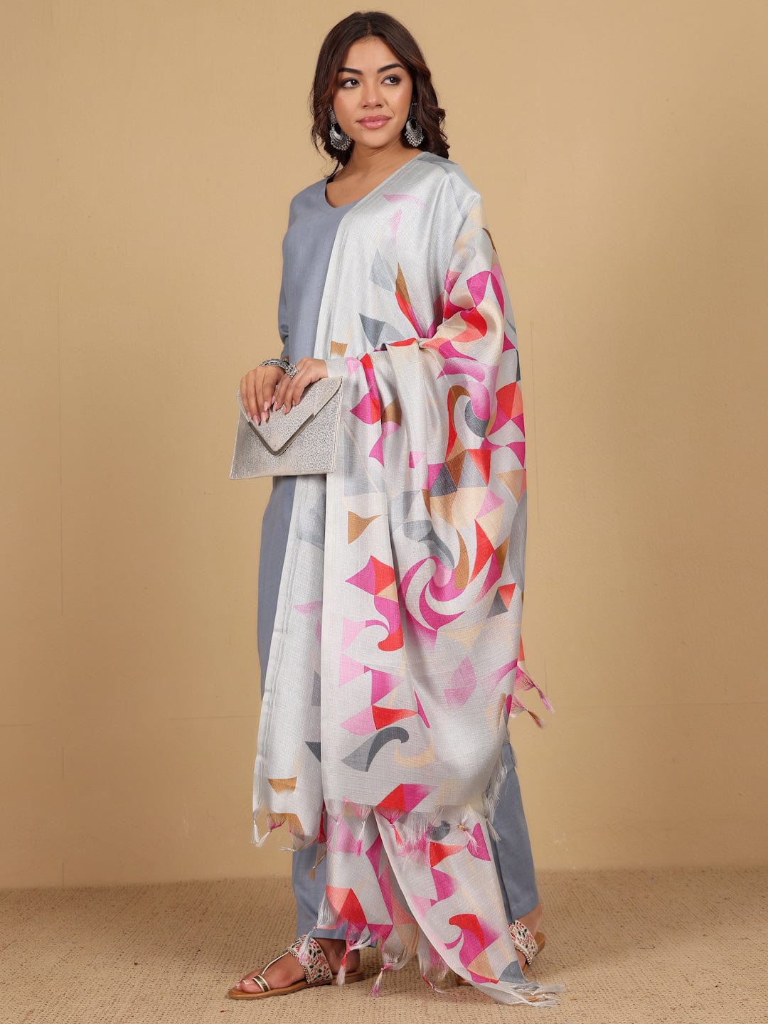 Varanga Women Kurta With Trouser And Printed Dupatta