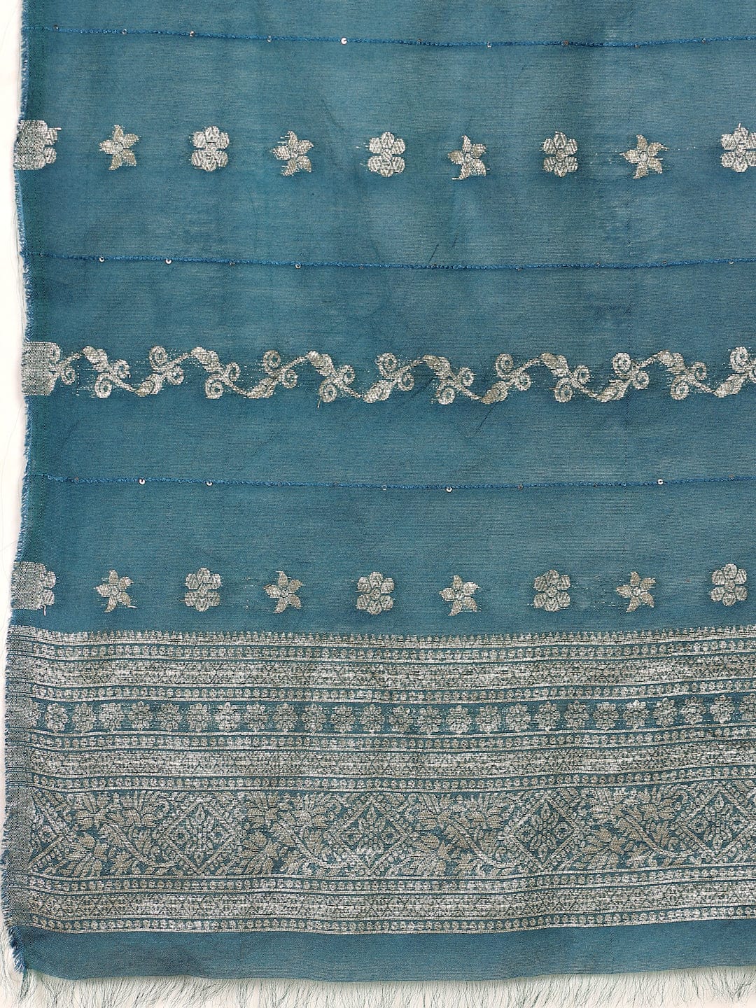 Varanga Women Thread detailed yoke Kurta and Trouser with Dupata