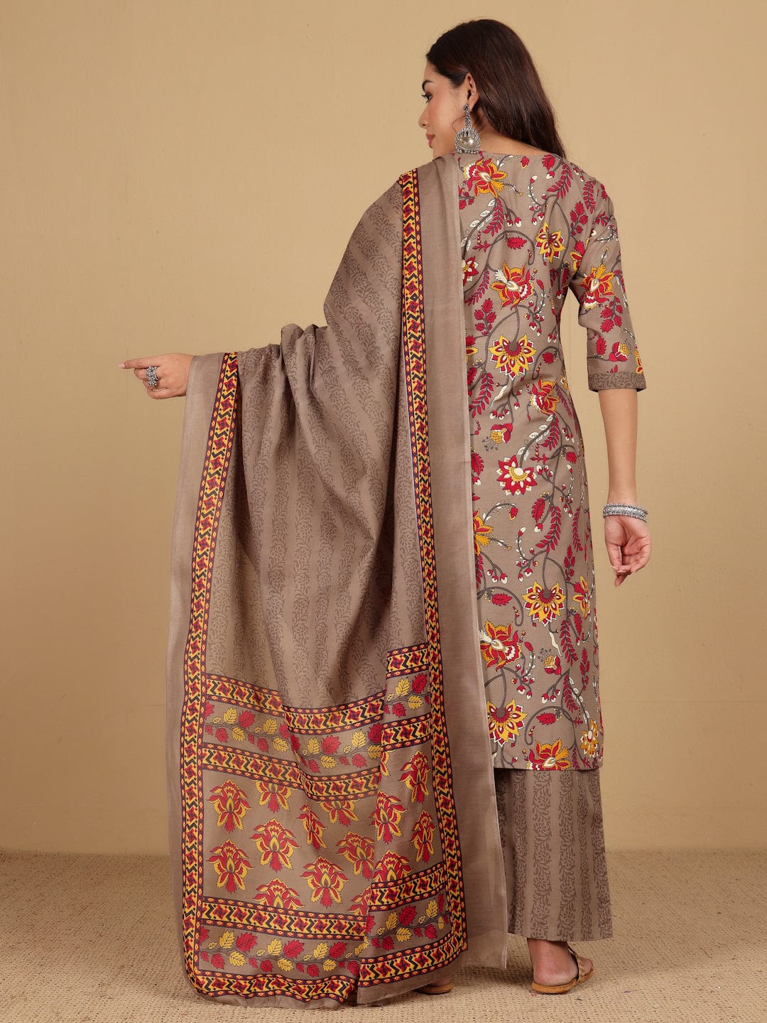 Varanga Women Ethnic Floral Printed Kurta withTrouser & Dupatta