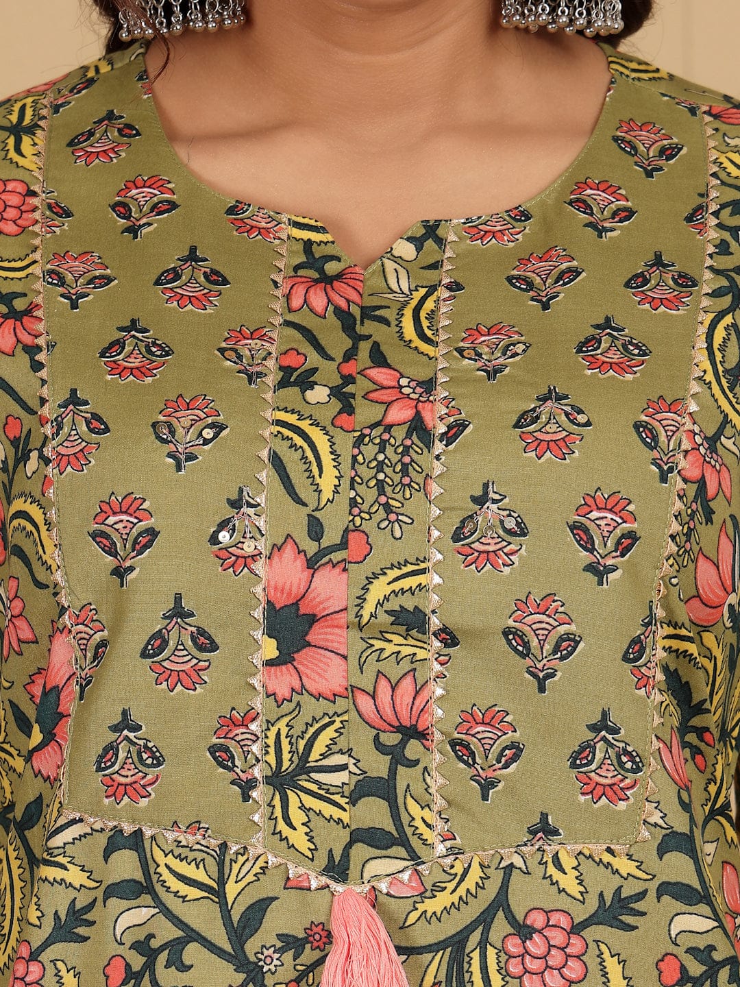 Varanga Women Ethnic Floral Printed Kurta withTrouser & Dupatta