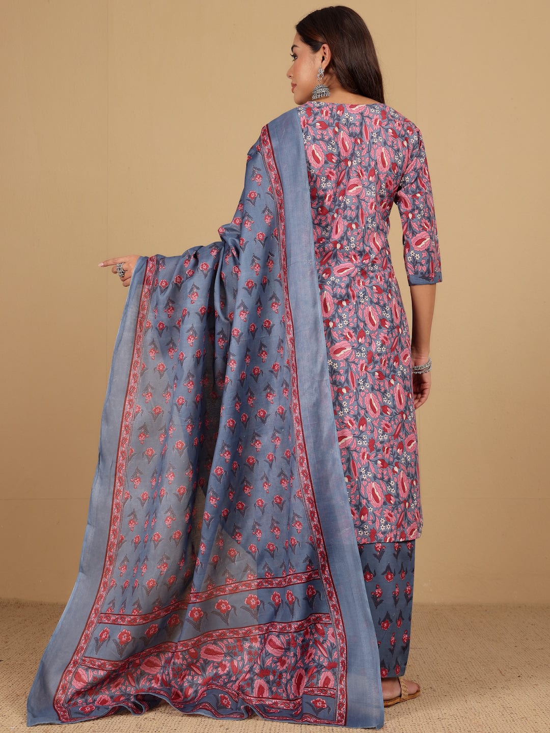 Varanga Women Ethnic Floral Printed Kurta withTrouser & Dupatta