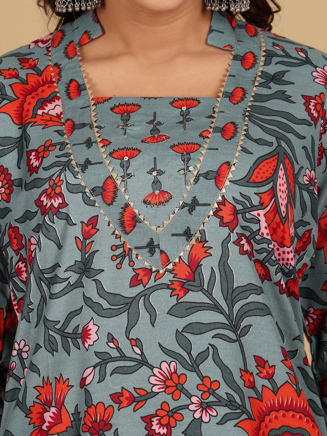 Varanga Women Ethnic Floral Printed V Neck Kurta withTrouser & Dupatta