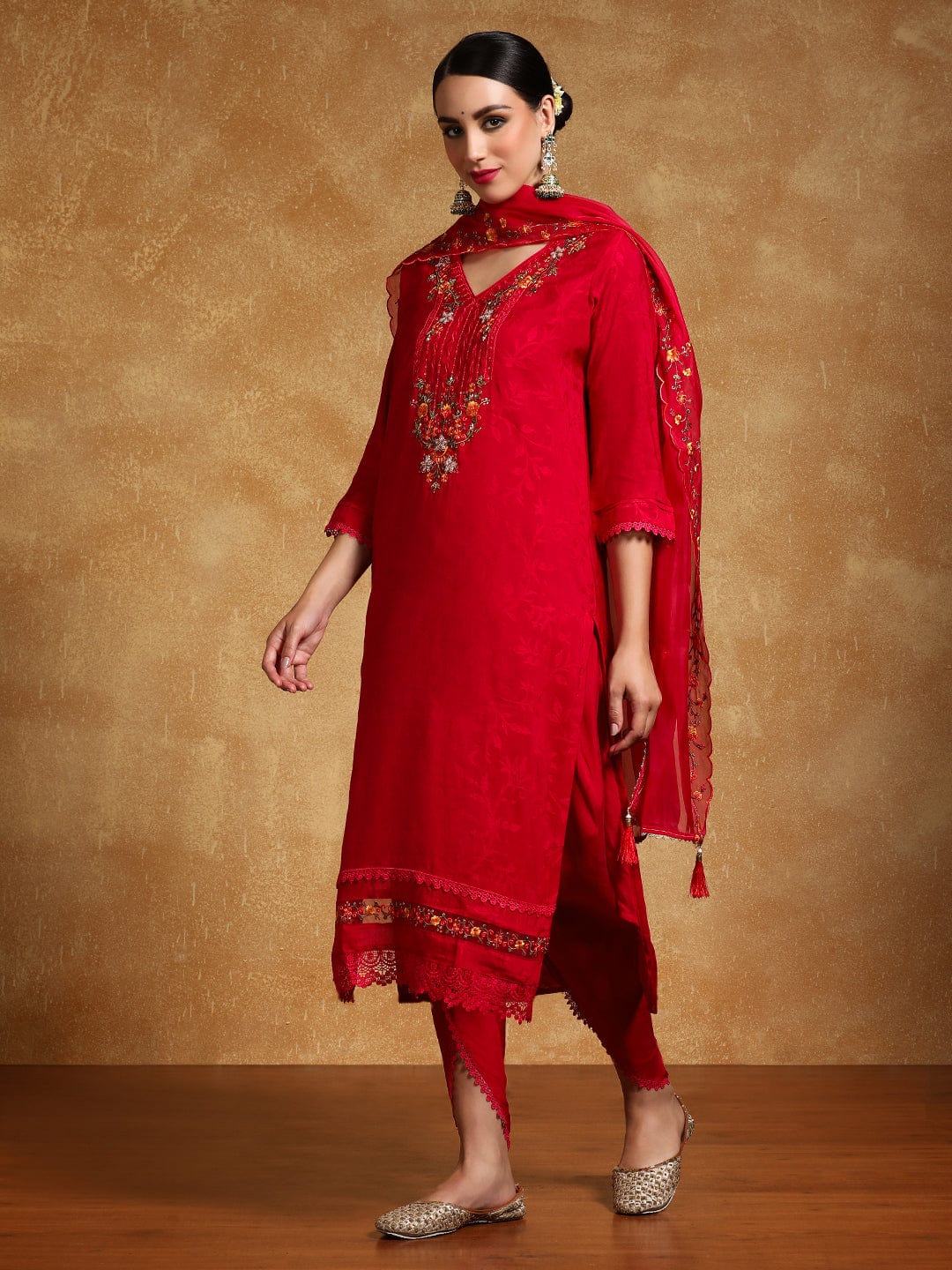 Varanga Women Floral Motif Thread Embroidered Yoke Kurta with Trouser & Dupatta