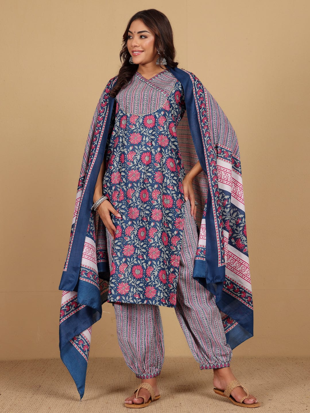 Varanga Women Ethnic Floral Printed V Neck Kurta With Stripper Trouser & Dupatta