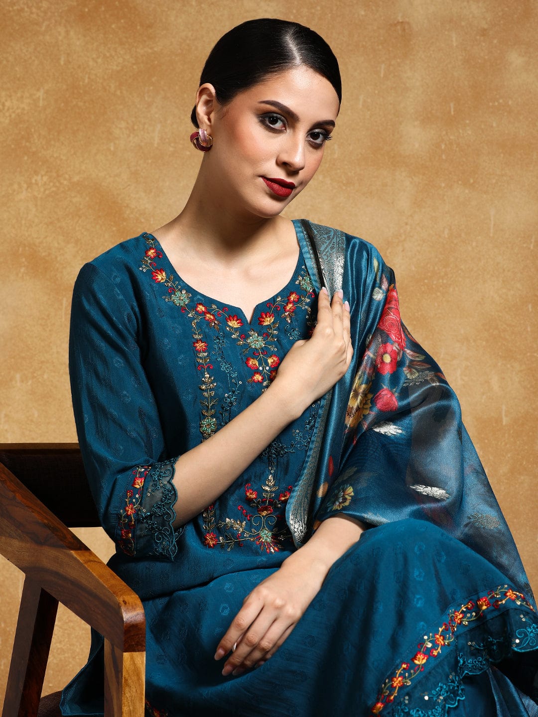 Varanga Women Floral Motif Thread Embroidered Yoke Kurta with Trouser & Dupatta