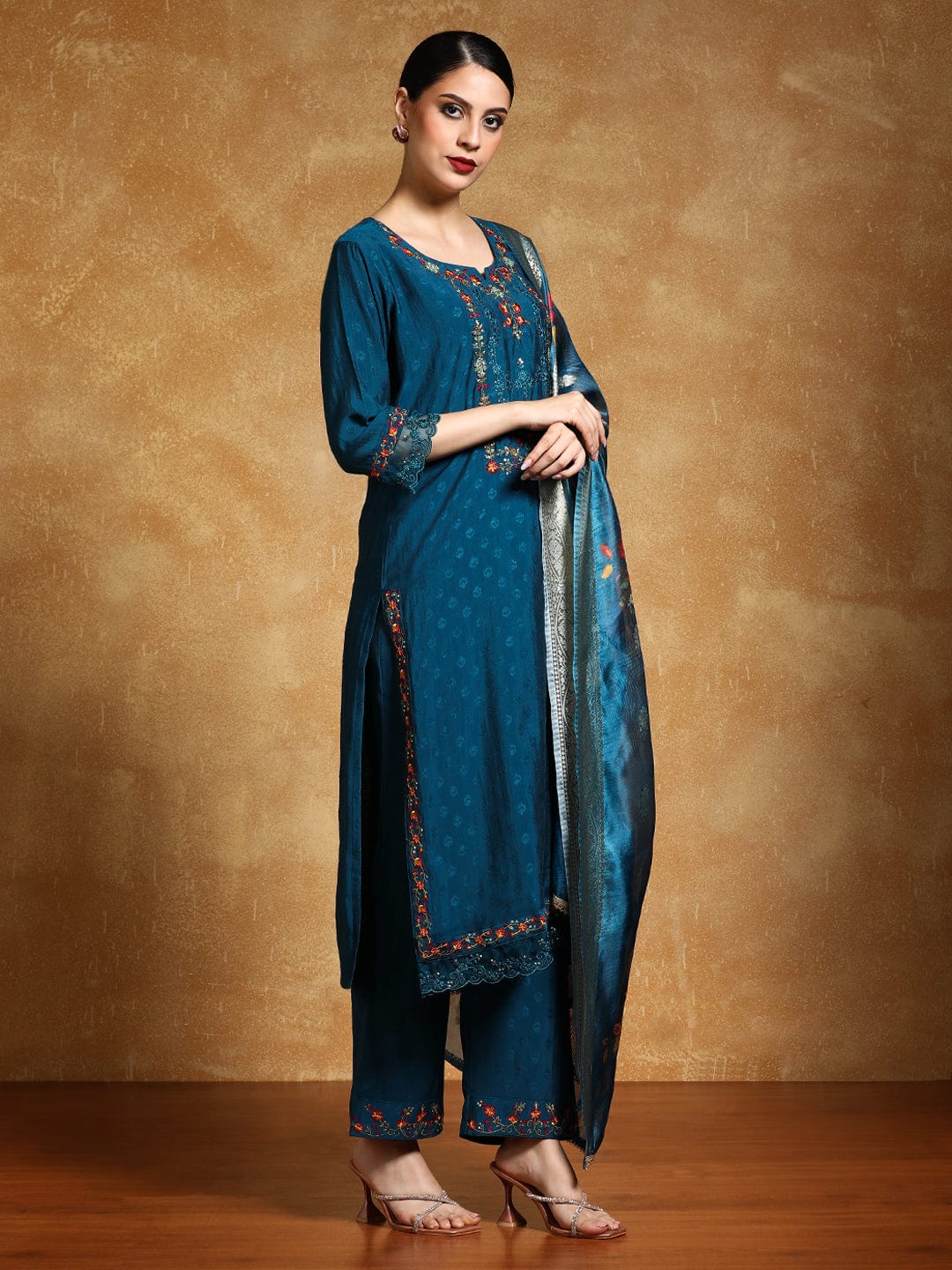 Varanga Women Floral Motif Thread Embroidered Yoke Kurta with Trouser & Dupatta