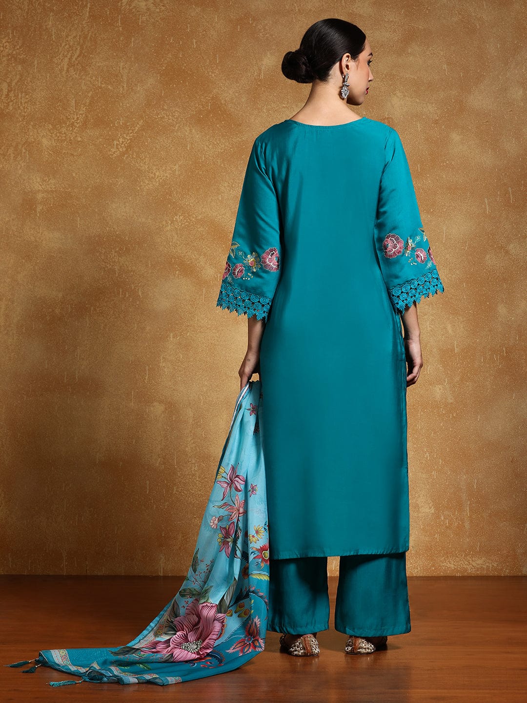 Varanga Women Floral Heavy Thread Embroidered Schffili Hem Kurta with Trouser & Dupatta