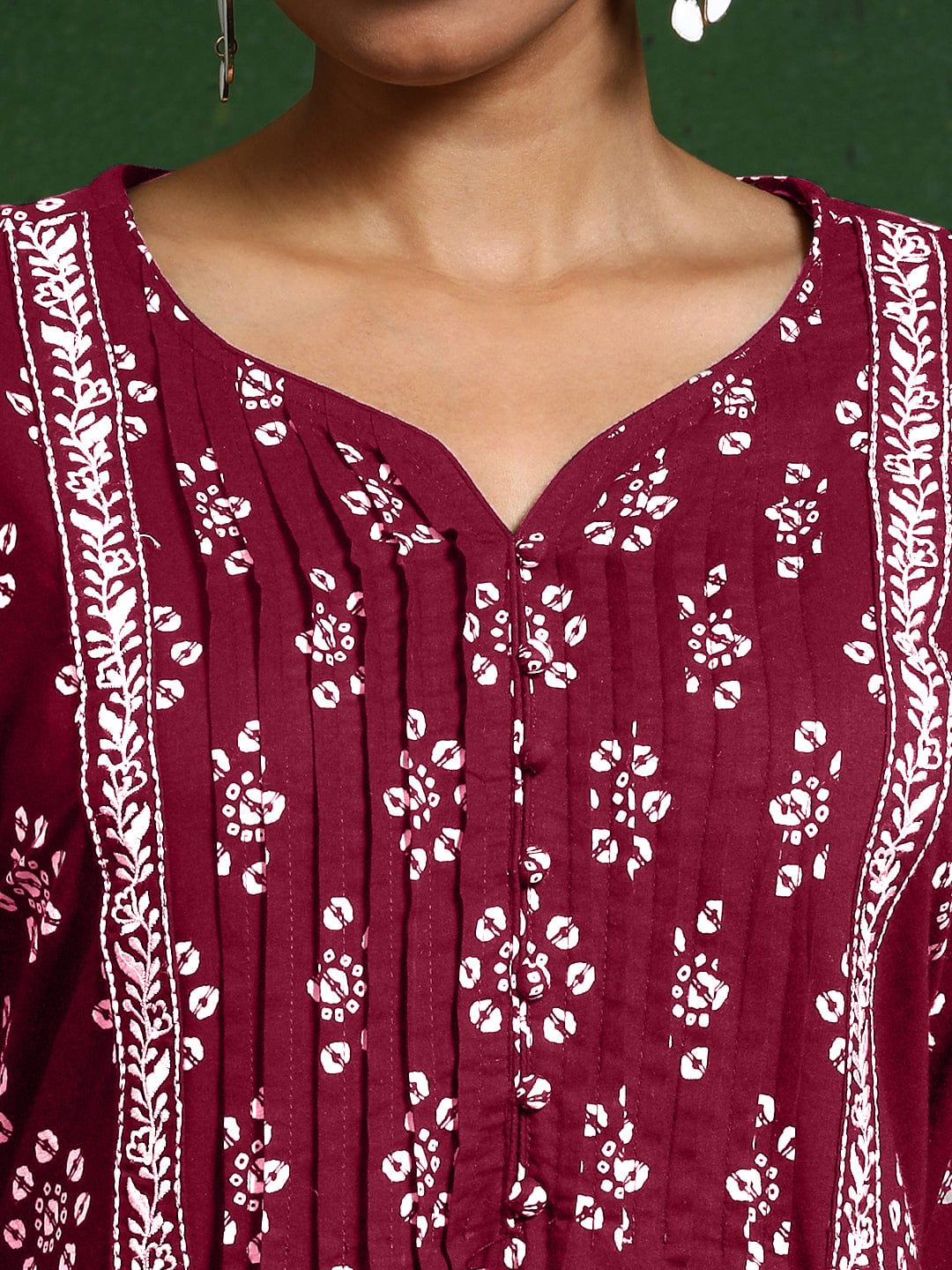 Varanga Women Ethnic Jaipuri Printed Pintuck Yoke With Trouser & Dupatta