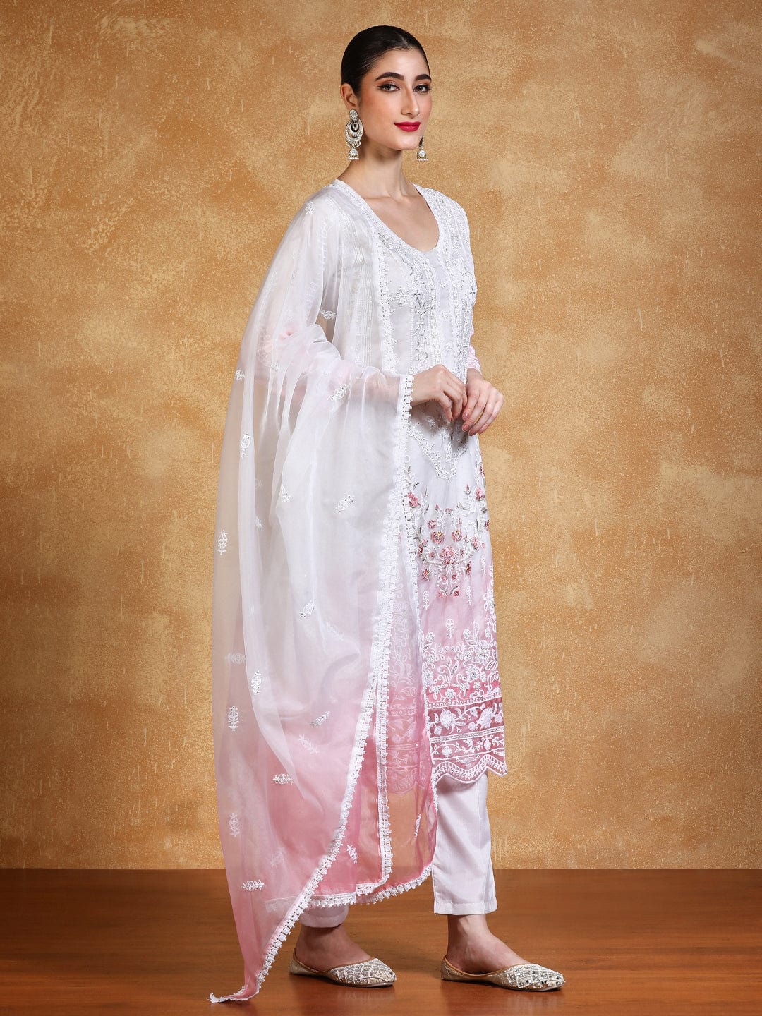 Varanga Women Floral Heavy Embroidered Kurta With Trouser & Dupatta