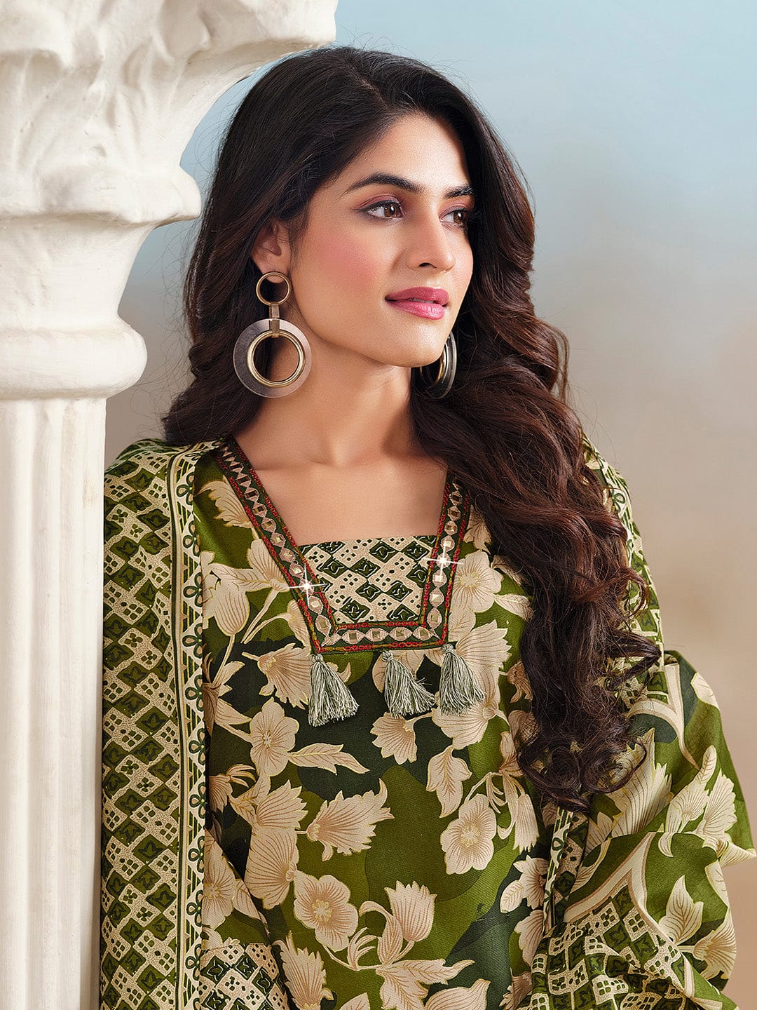 Floral Printed Kurta with Mirror Detailing Paired with Printed Trouser And Dupatta