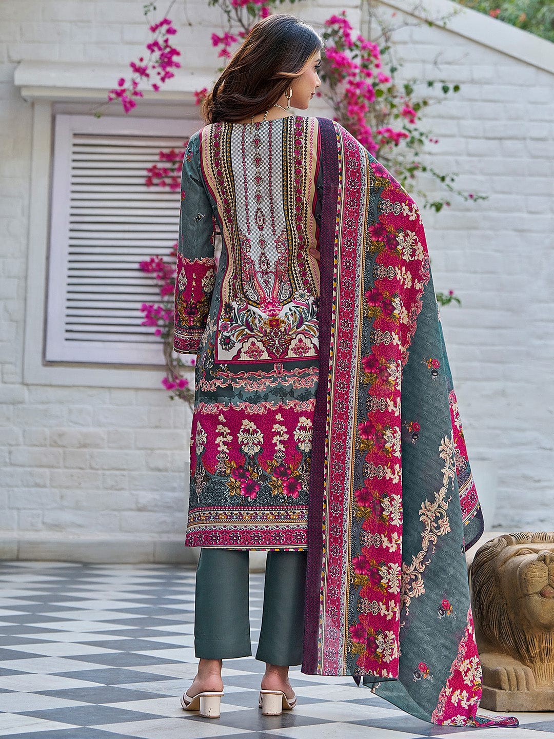 Varanga Women Ethnic Floral Mirror Embroidered Pakistani Kurta With Trouser & Dupatta