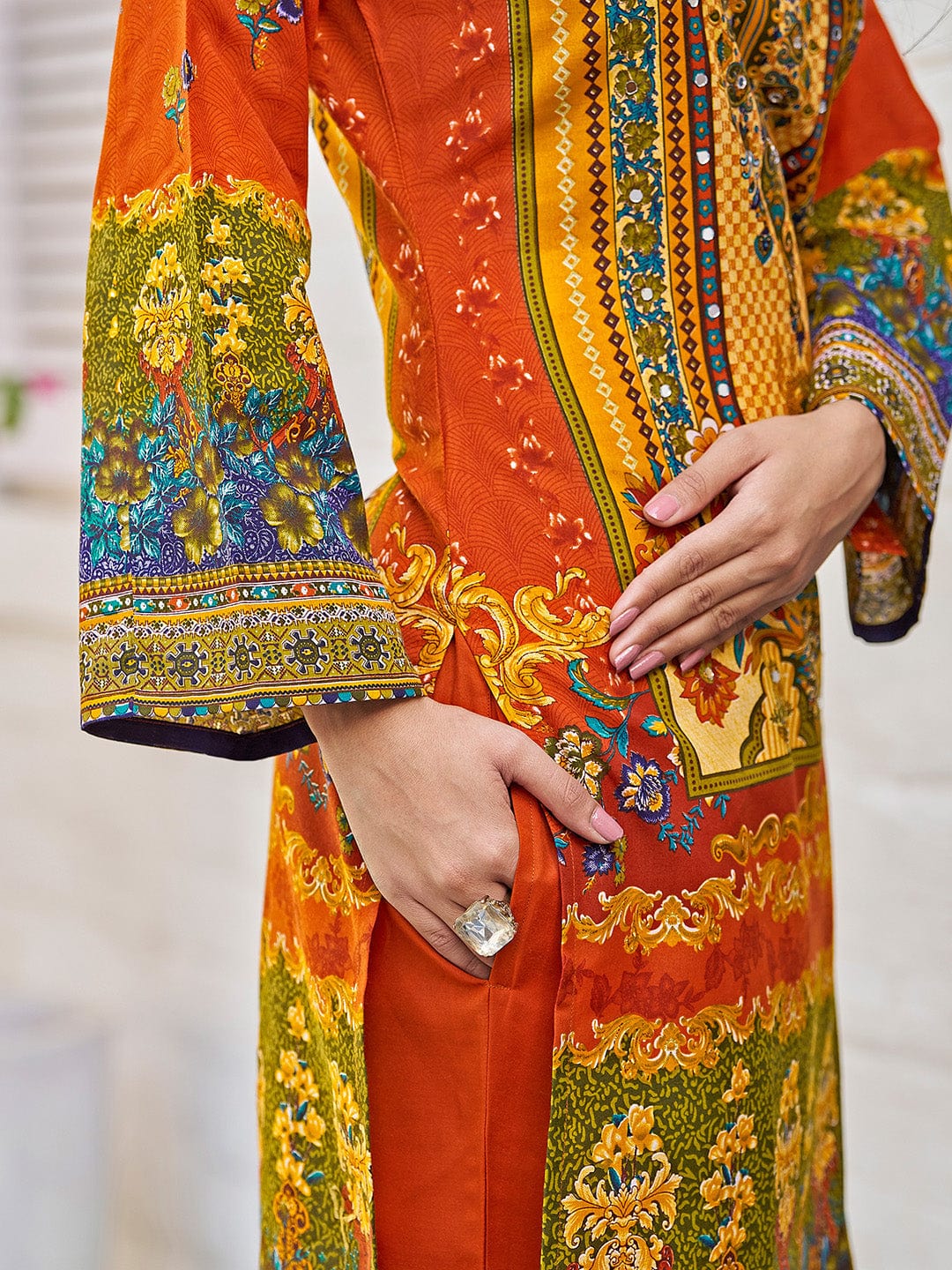 Varanga Women Ethnic Floral Mirror Embroidered Pakistani Kurta With Trouser & Dupatta