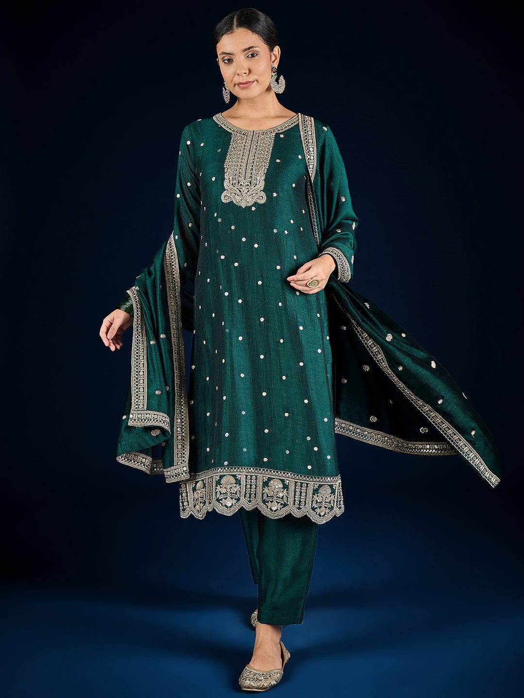Varanga Graceful Green 3-Piece Set Featuring A Zari-Embroidered Kurta, Solid Ankle-Length Trousers, And An Elegant Embroidered Dupatta.