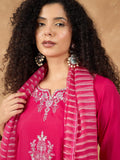 Varanga Women Kurta Adorned With Thread Embroidery, Teamed With Trousers And Paired With Dupatta Featuring Lurex