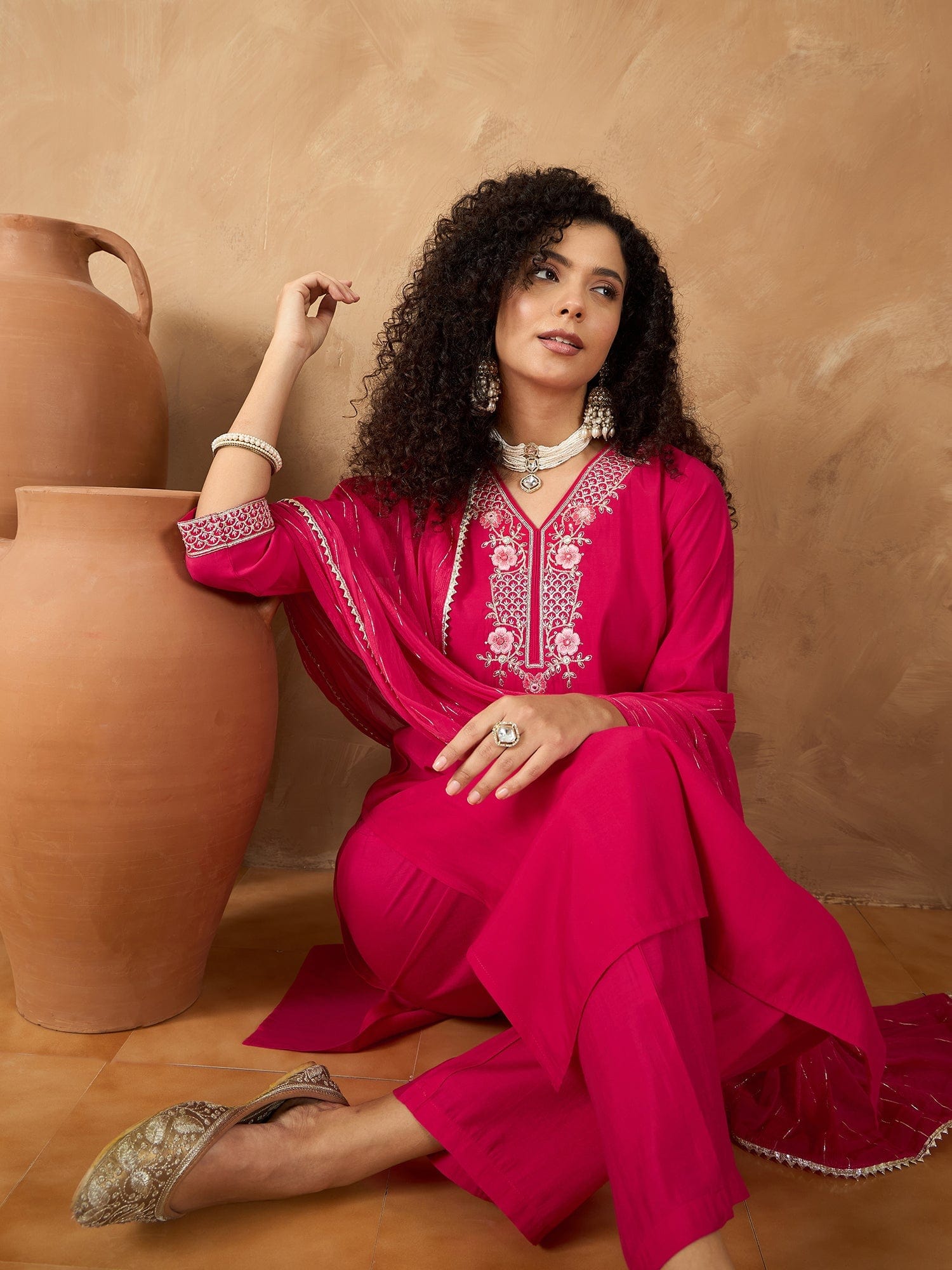 Varanga Women Kurta Adorned With Thread Embroidery, Teamed With Trousers And Paired With Dupatta Featuring Lurex And Lace Detailing