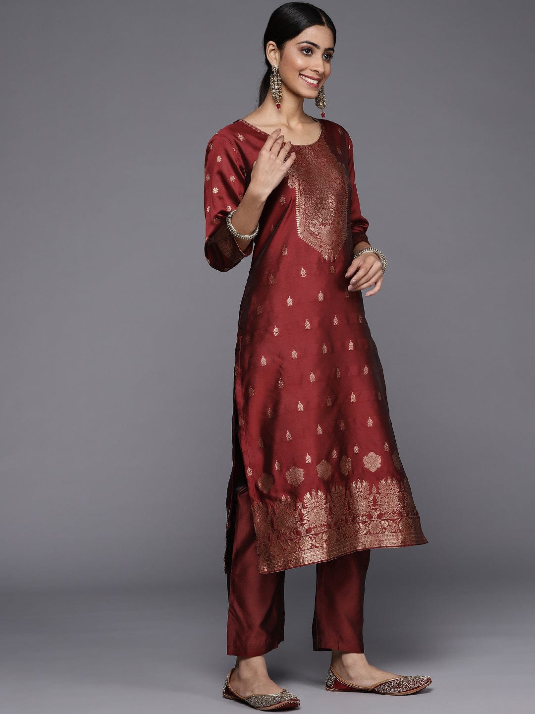 Varanga Women Maroon Ethnic Motifs Kurta with Trousers & Dupatta