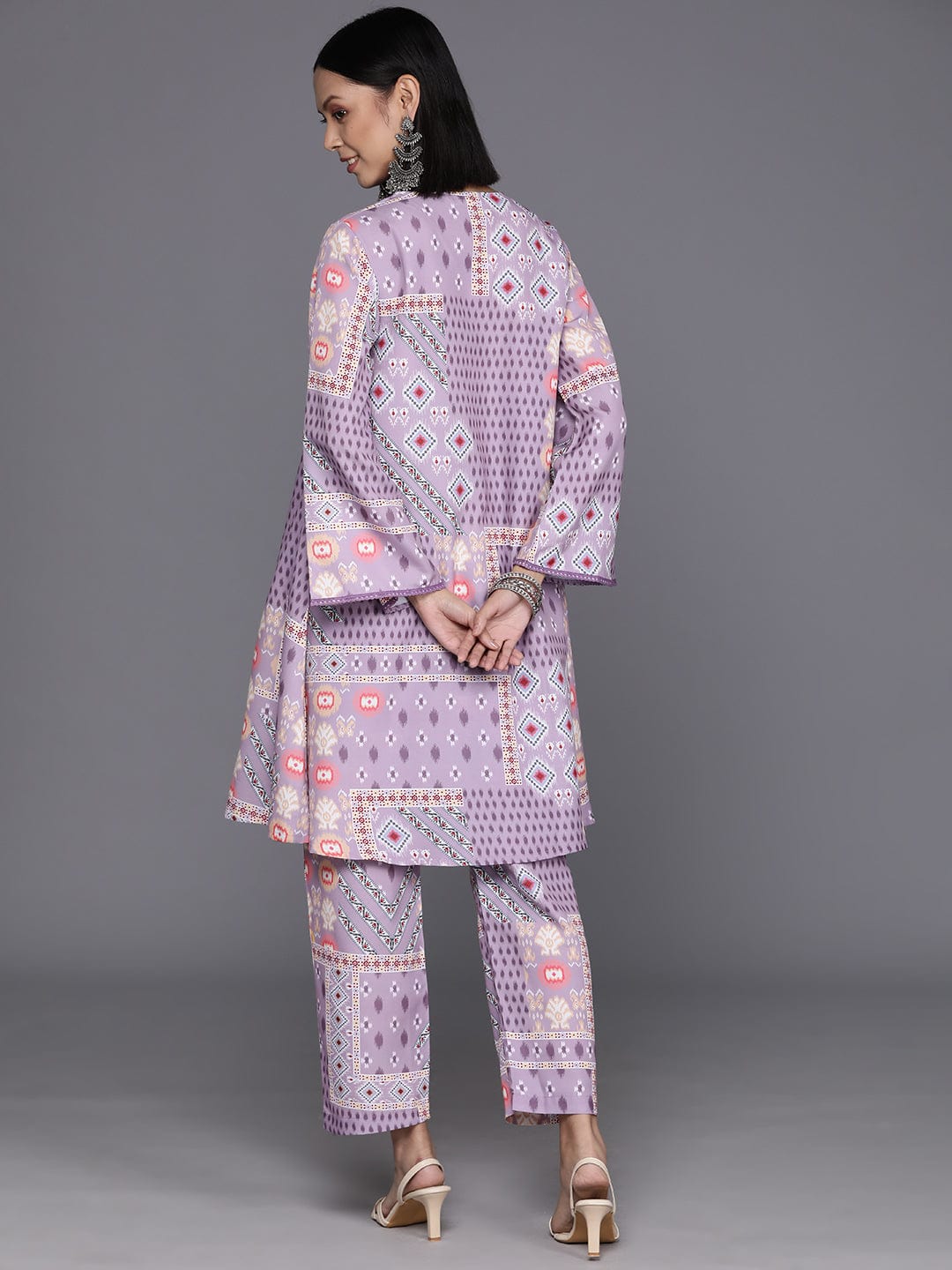 Varanga Women Lavender Abstract Printed V-Neck A-Line Kurta Paired With Tonal Bottom