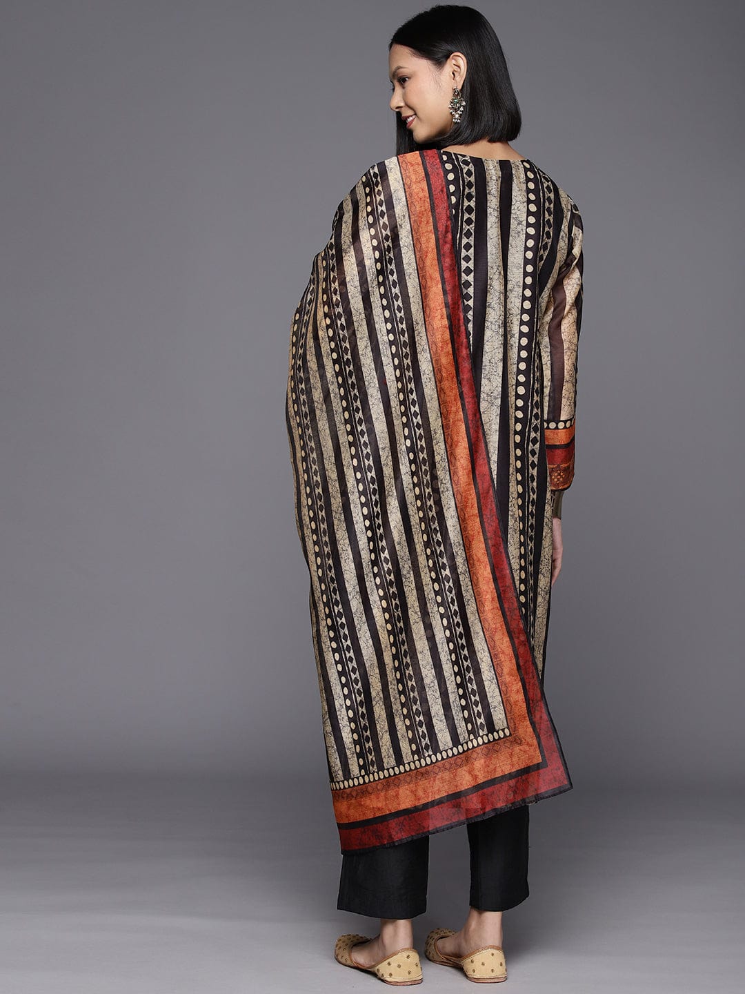 Varanga Grey And Black Stripe Printed Straight Kurta Paired With Solid Black Bottom And Printed Dupatta