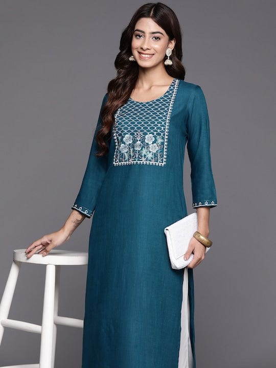 Varanga Women Teal Round Neck Embroidered Yoke Straight Kurta
