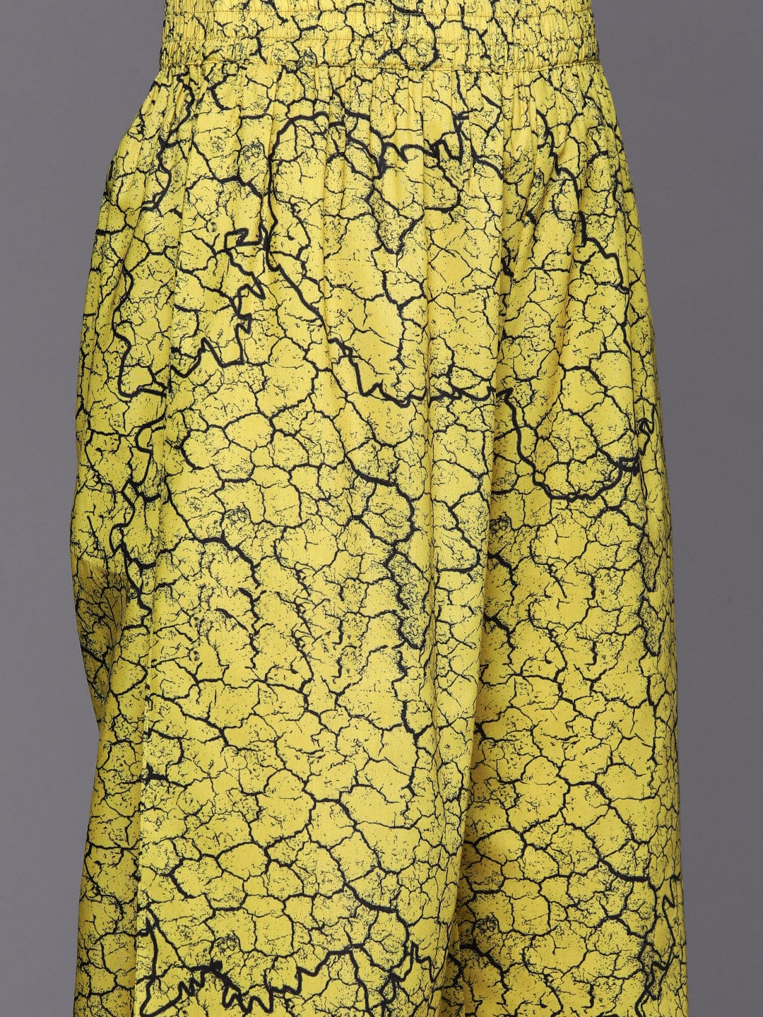 Blue And Green Abstract Printed Shirt Collar, Straight Kurta With Side And Front Slits Paired With Printed Bottom