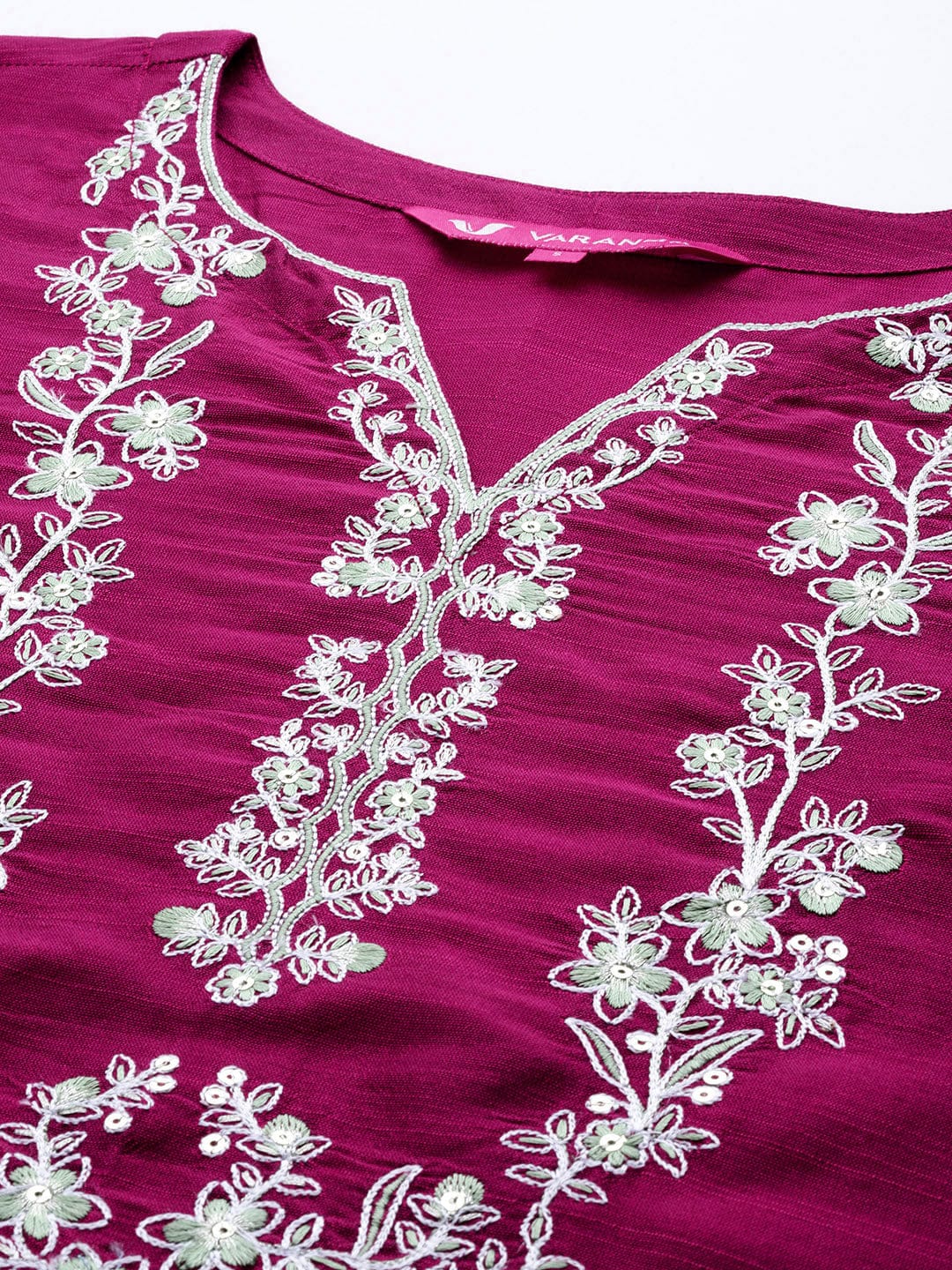 Varanga Women Straight Emroidered Kurta With Printed Bottom