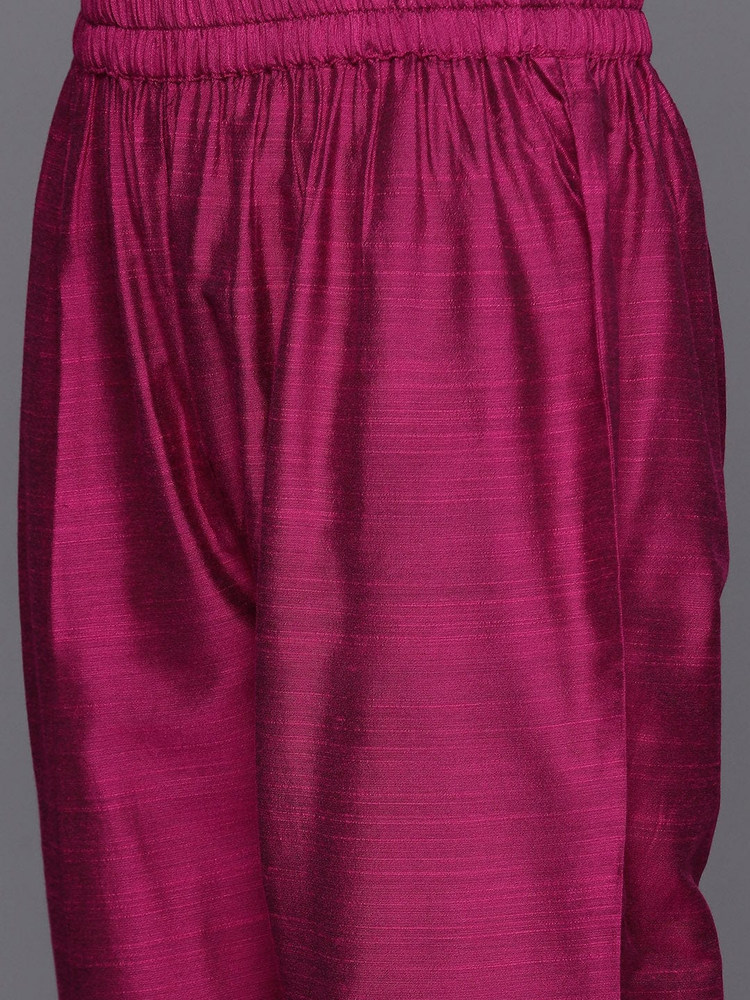 Varanga Women Straight Emroidered Kurta With Printed Bottom
