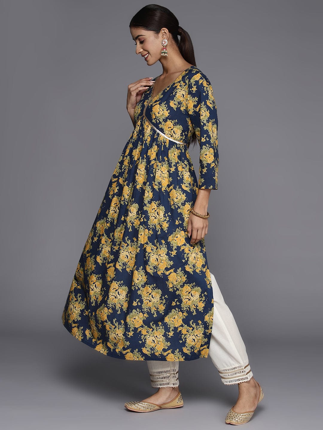 Varanga Women Navy Blue Floral Printed V- Neck Empire Kurta