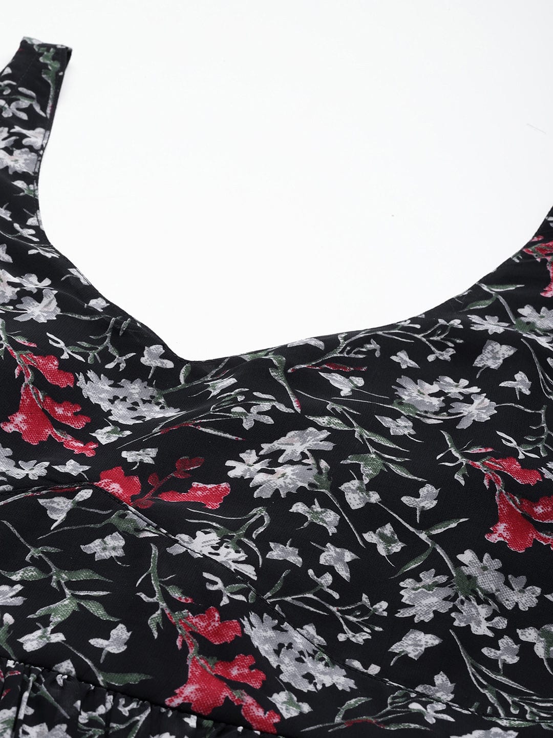 Varanga Women Black Floral Printed V Neck Tiered Dress With Flared Hem Vdrs41093