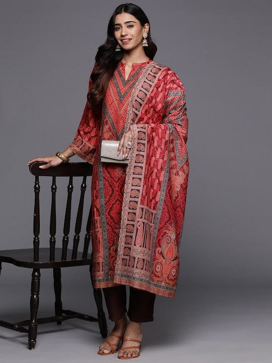 Varanga Women Rust Paisley Printed Kurta With Bottom And Printed Dupatta