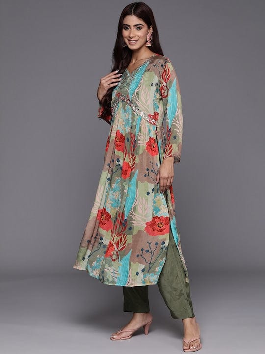 Varanga Women Green Floral Printed Pure Silk Chinon Embroidered V-Neck Aliya Cut Kurta Paired With Tonal Bottom And Dupatta