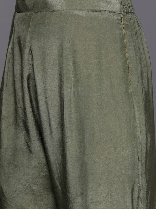 Varanga Women Green Floral Printed Pure Silk Chinon Embroidered V-Neck Aliya Cut Kurta Paired With Tonal Bottom And Dupatta