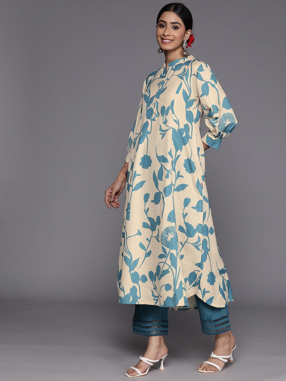 Kurtas