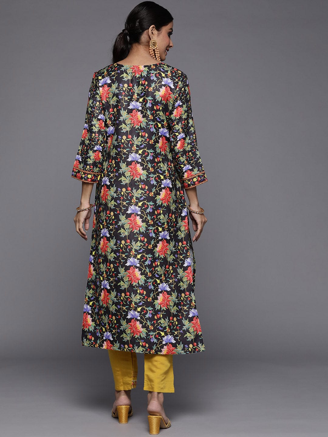 KURTA