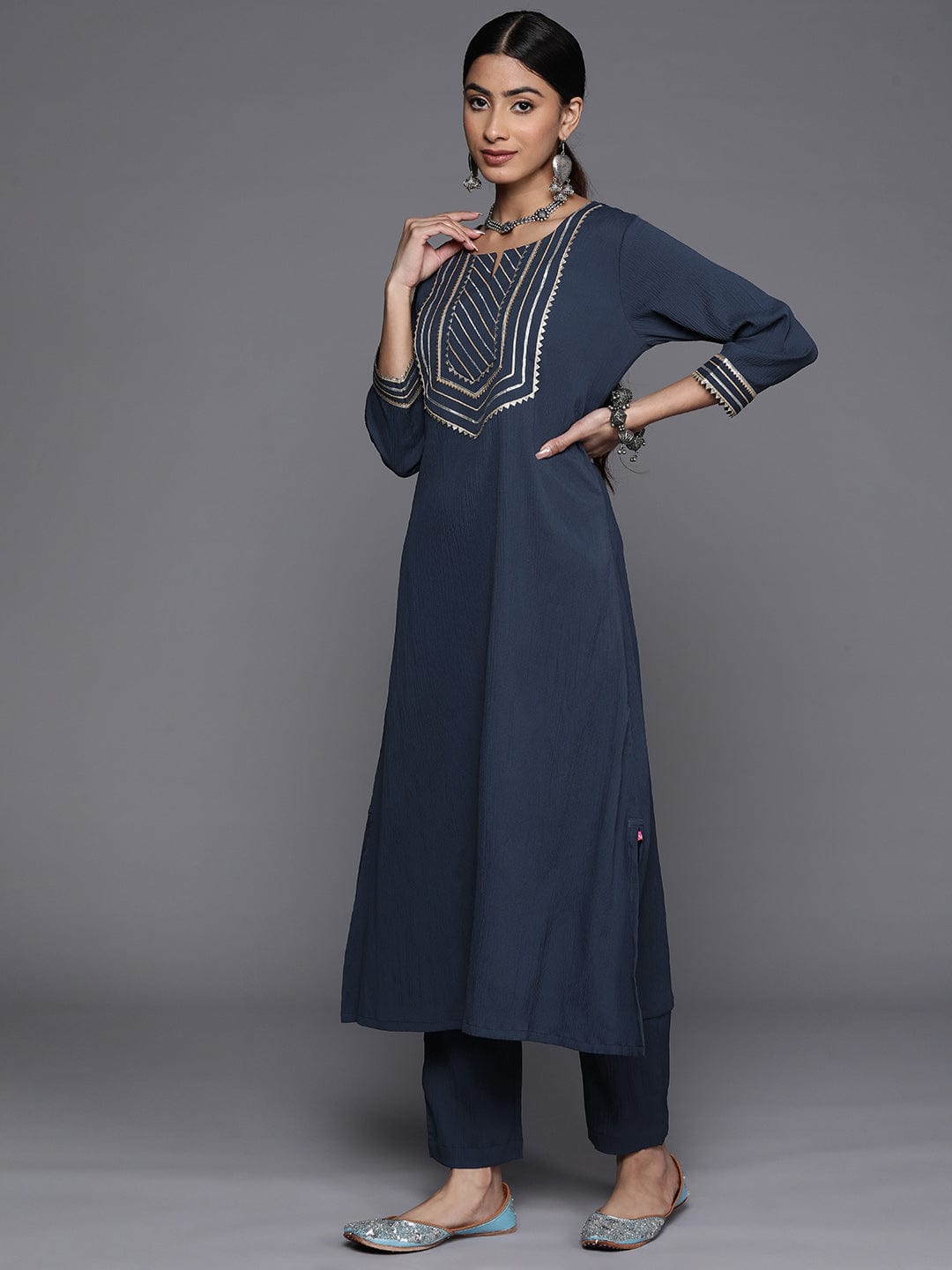 KURTA