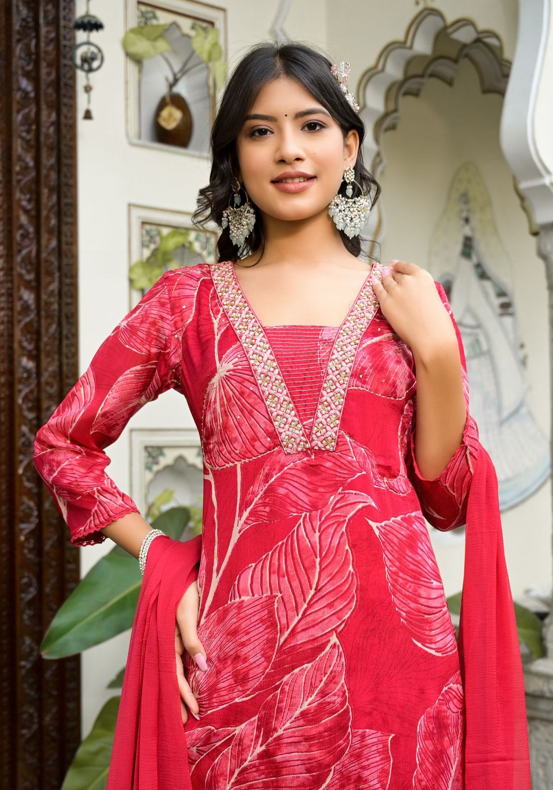 Varanga V-Neck Thread Sequins Embellished Straight Kurta With Solid Bottom Chiffon Dupatta