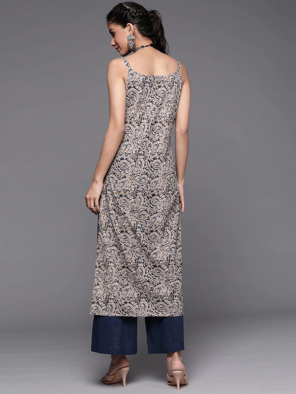 KURTA