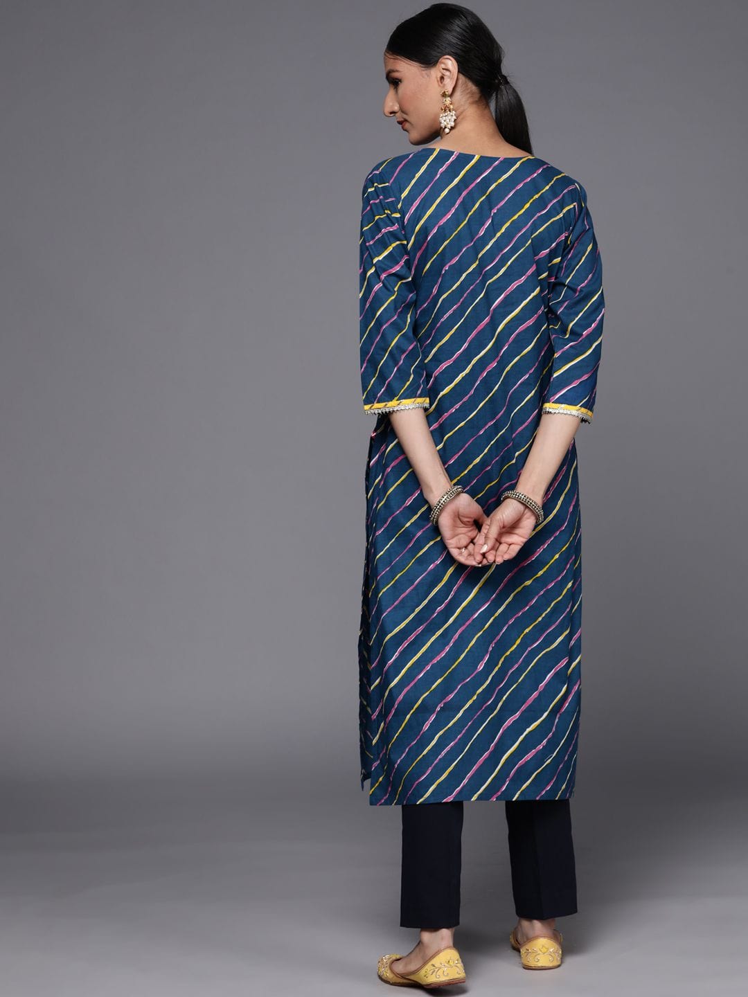 KURTA