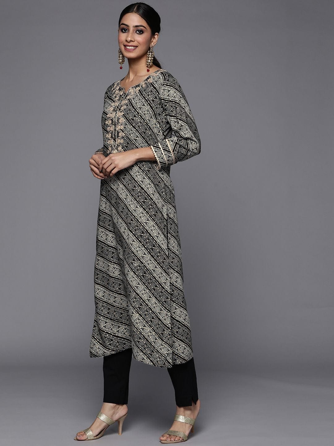 KURTA