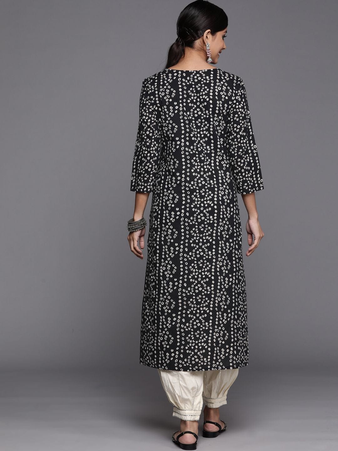 KURTA