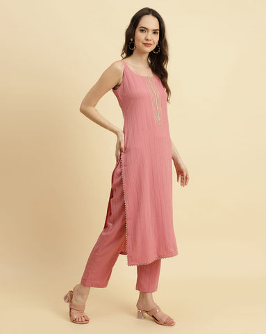 Varanga Women Mauve Straight Kurta With Tonal Ottom & Dupatta