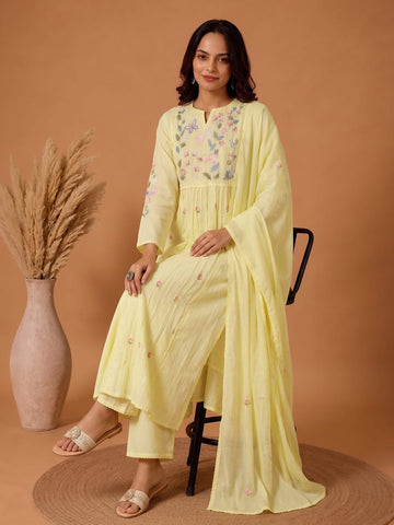 Yellow Embroidered Muslin Kurta Set With Dupatta .