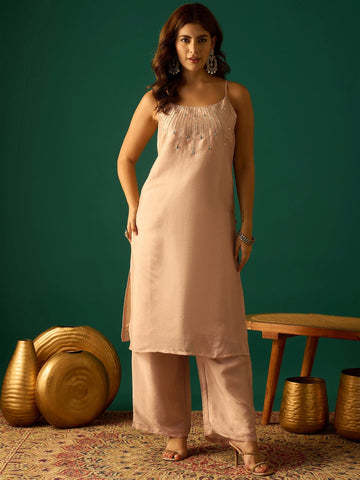 Peach Zari-Embroidered Kurta With Spaghetti Straps, Paired With Solid Trousers And A Lace-Trimmed Dupatta For An Elegant Festive Look