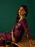 Elegant Floral Printed Straight-Fit Kurta With Three-Quarter Sleeves And V-Neck, Paired With Solid Ankle-Length Trousers For A Classic Look