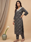 Varanga Women Ethnic Black Kurta Set With Dupatta