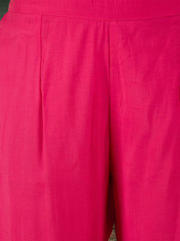 Varanga Women Kurta Teamed With Trousers And Paired With Dupatta Featuring Lurex