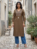 Straight Kurta With Embroidered Yoke