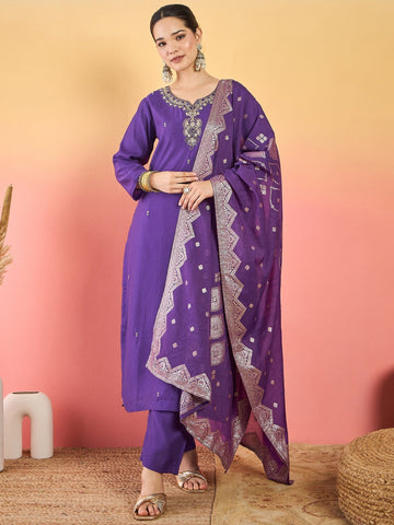 kurta set featuring a bead-embellished yoke, solid ankle-length trousers, and a brocade dupatta